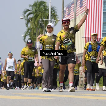 Runner Photo 6556008