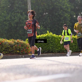 Runner Photo 6556013