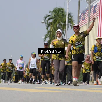 Runner Photo 6556021