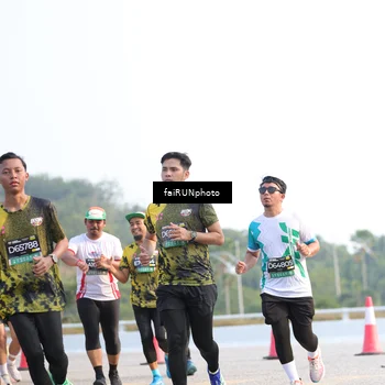 Runner Photo 6556032