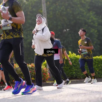 Runner Photo 6556038
