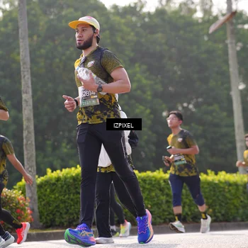 Runner Photo 6556047