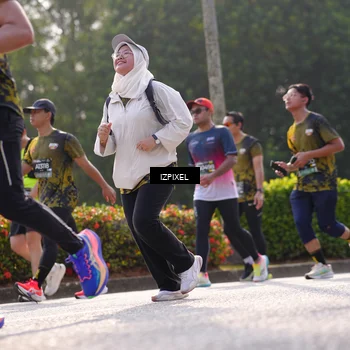 Runner Photo 6556052