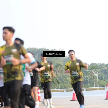 Runner Photo 6556053