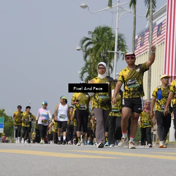 Runner Photo 6556060