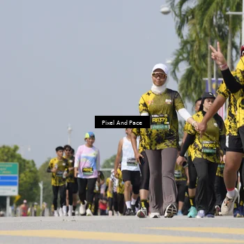 Runner Photo 6556079