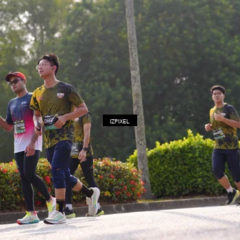 Runner Photo 6556083