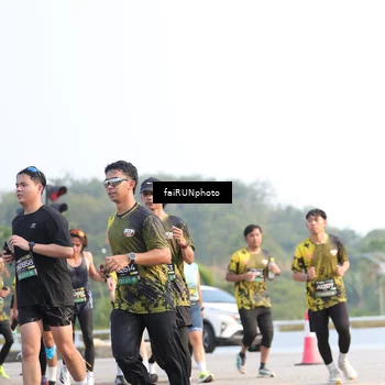 Runner Photo 6556092