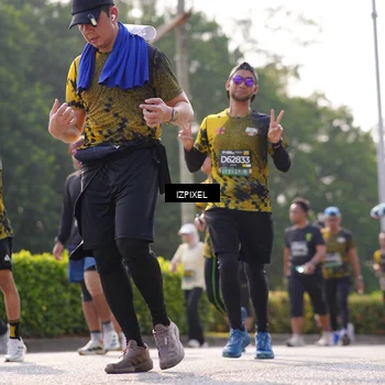 Runner Photo 6556111