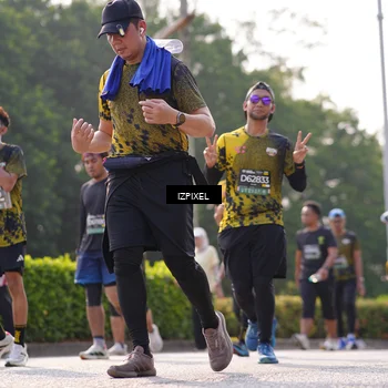 Runner Photo 6556133
