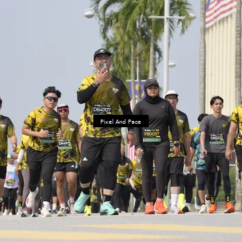 Runner Photo 6556208