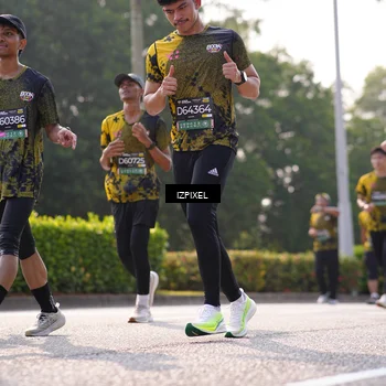 Runner Photo 6556237