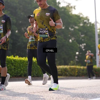 Runner Photo 6556248
