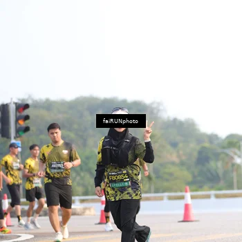 Runner Photo 6556301