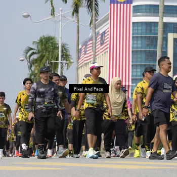 Runner Photo 6556333