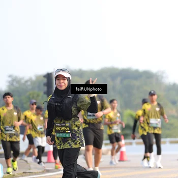 Runner Photo 6556344