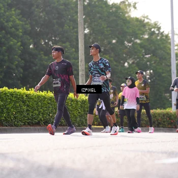 Runner Photo 6556348