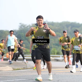 Runner Photo 6556353