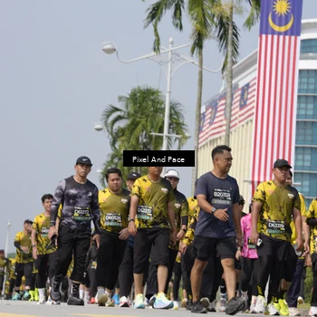 Runner Photo 6556368