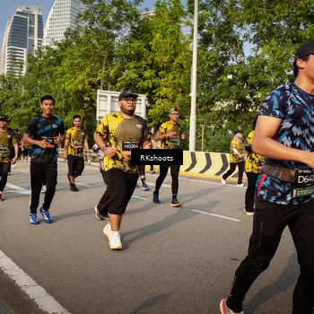 Runner Photo 6556378