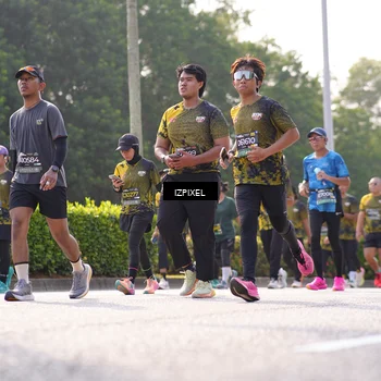 Runner Photo 6556472