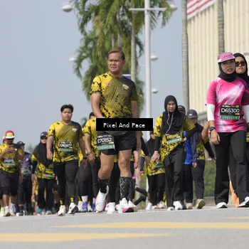 Runner Photo 6556501