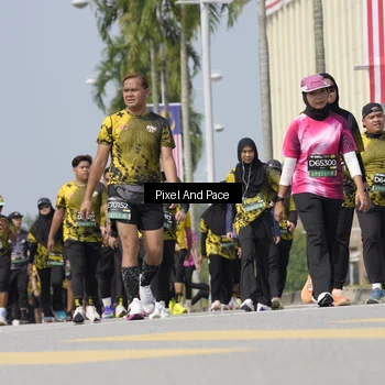 Runner Photo 6556527