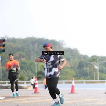 Runner Photo 6556532