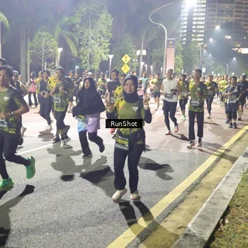 Runner Photo 6556537