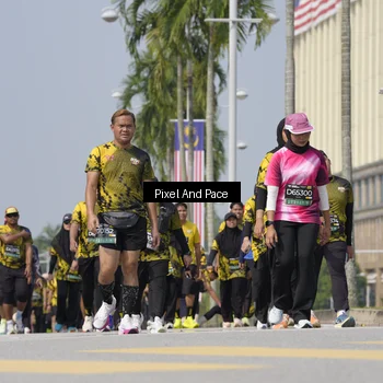 Runner Photo 6556549