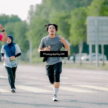 Runner Photo 6556577