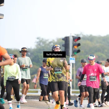 Runner Photo 6556592