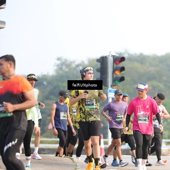Runner Photo 6556598