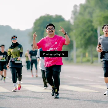 Runner Photo 6556628