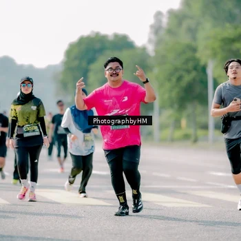 Runner Photo 6556640