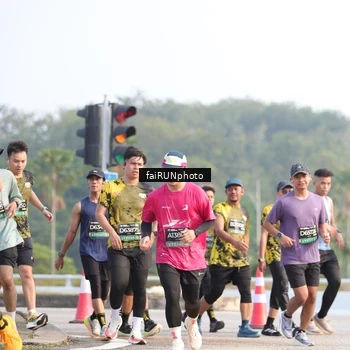 Runner Photo 6556651