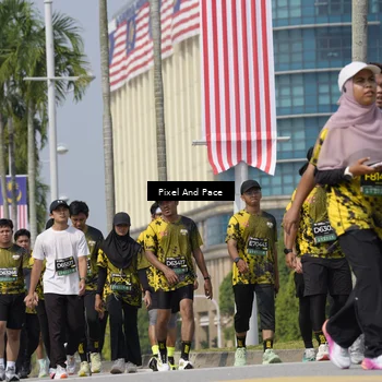 Runner Photo 6556660