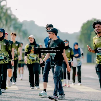 Runner Photo 6556674