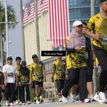 Runner Photo 6556681