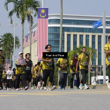 Runner Photo 6556713