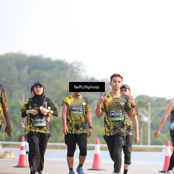 Runner Photo 6556725