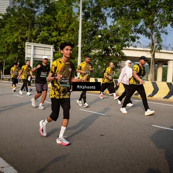 Runner Photo 6556751