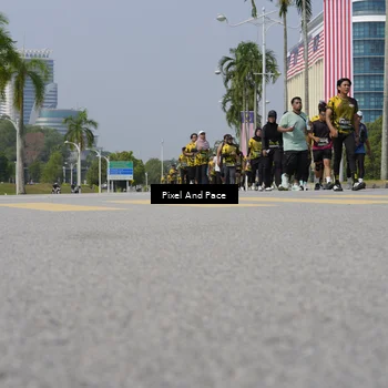 Runner Photo 6556757