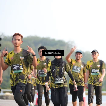 Runner Photo 6556779