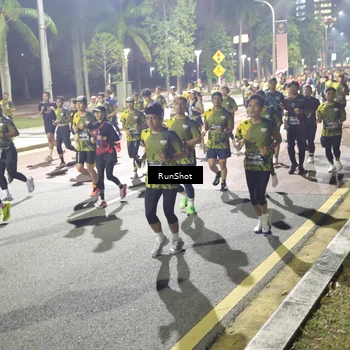Runner Photo 6556806