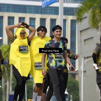 Runner Photo 6556859