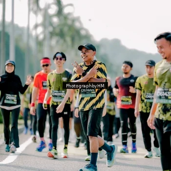 Runner Photo 6556872
