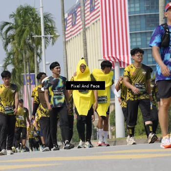 Runner Photo 6556899