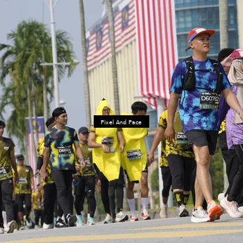 Runner Photo 6556912