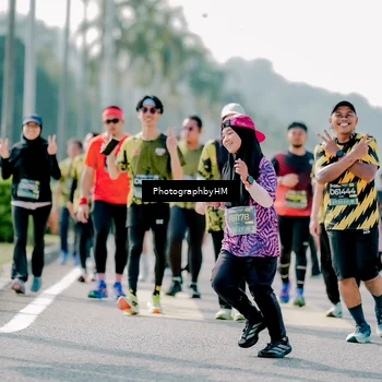 Runner Photo 6556917